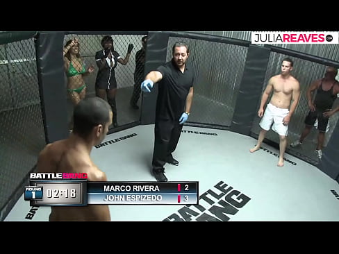 ❤️ Ultimate Fighter qin një vajzë me numër menjëherë pas një lufte në ring ❤ Vetëm porno tek ne ❌️