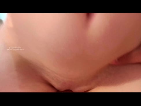 ❤️ Duke fjetur në dhomën e motrës sime dhe kështu u zgjova ❤ Vetëm porno tek ne ❌️